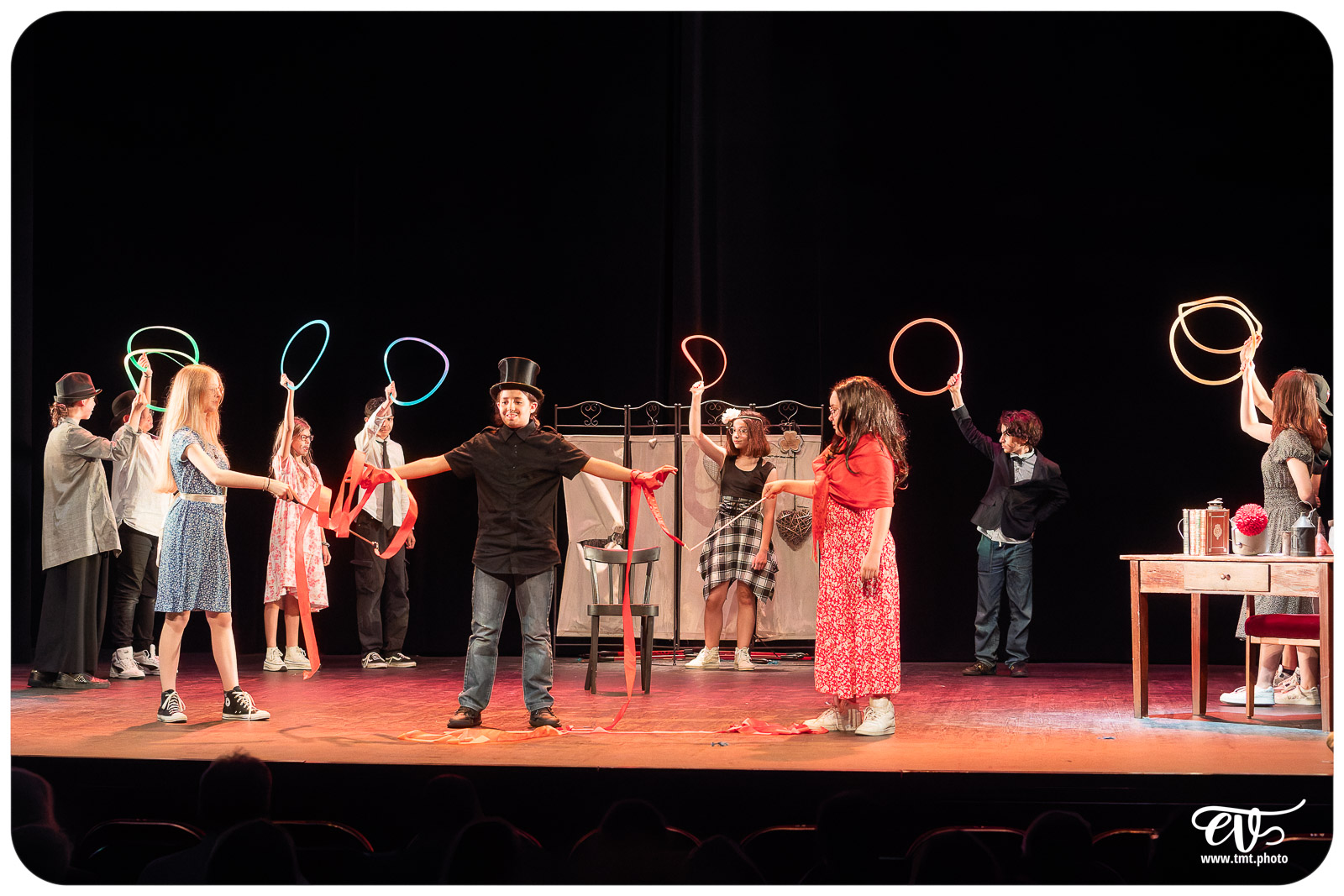 LES FEMMES SAVANTES (ATELIER THÉÂTRE DU COLLÈGE FOCH)